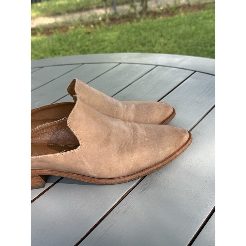 Frye Ray Leather Mules Womens Size 9.5 M Tan Natural Slip On Clogs Flat Shoes - Picture 8 of 13